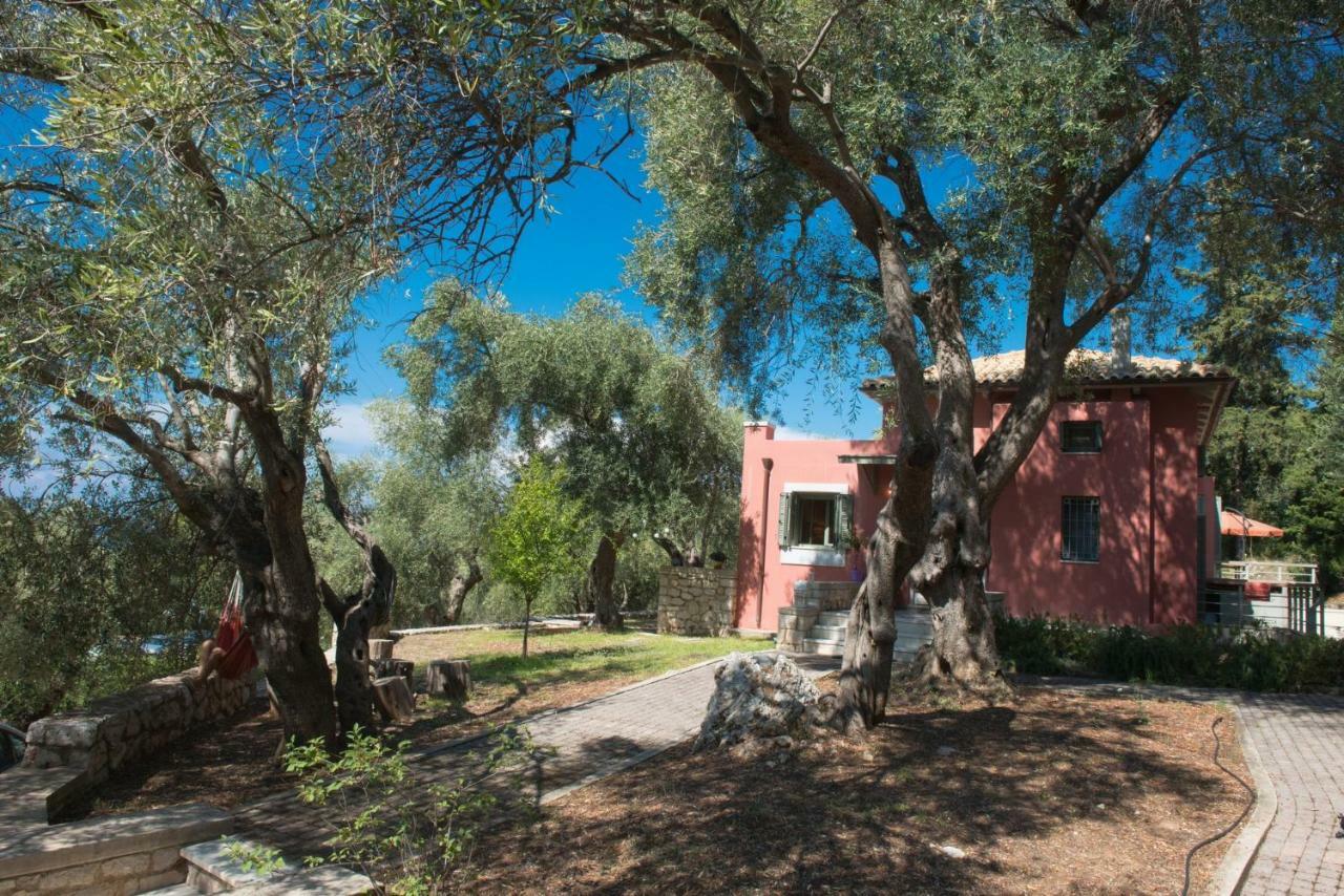 Villa La Casa Rossa Áyios Nikítas Exterior foto